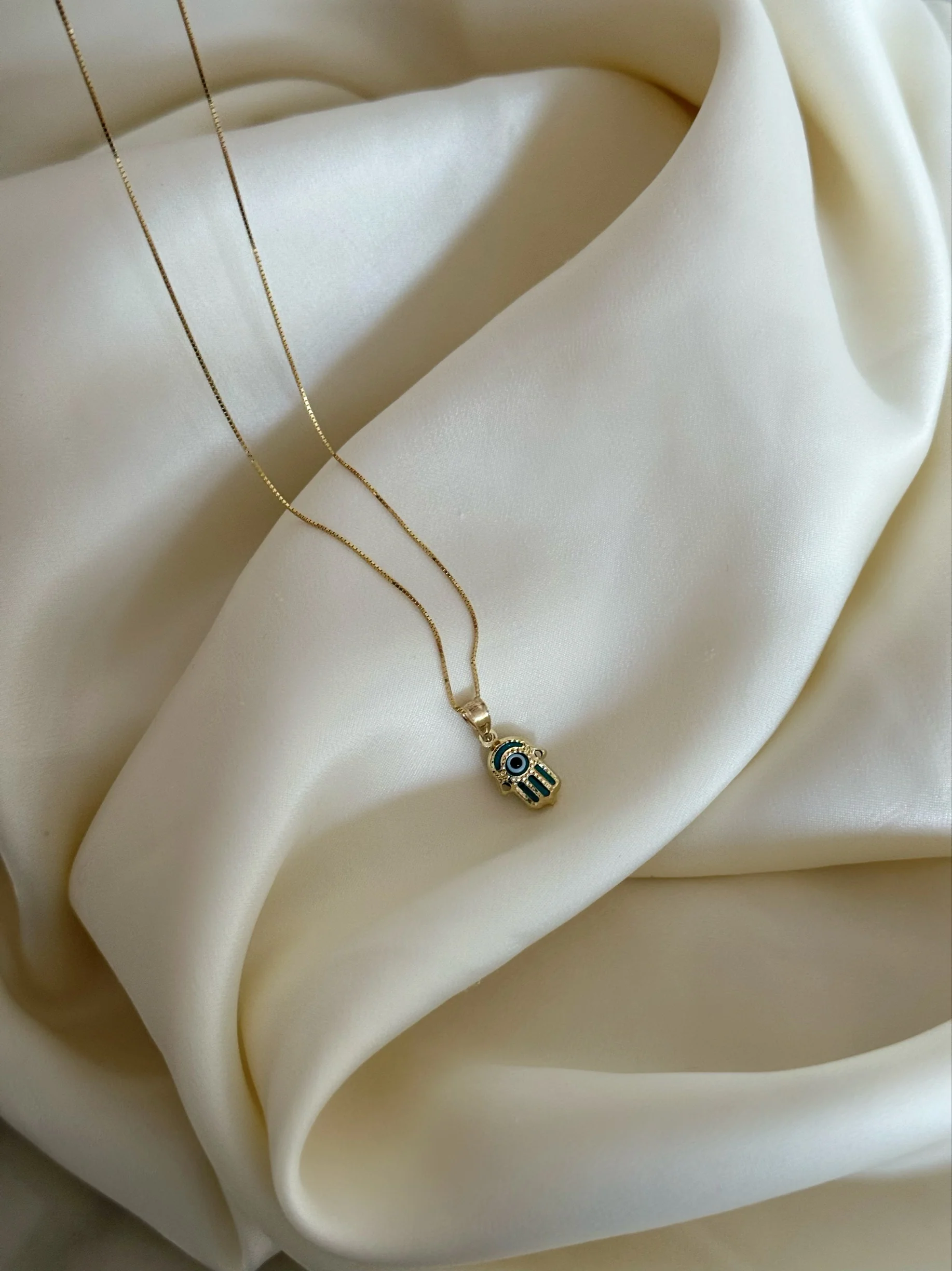 14K & CRYSTAL PETITE HAMSA - Image 2