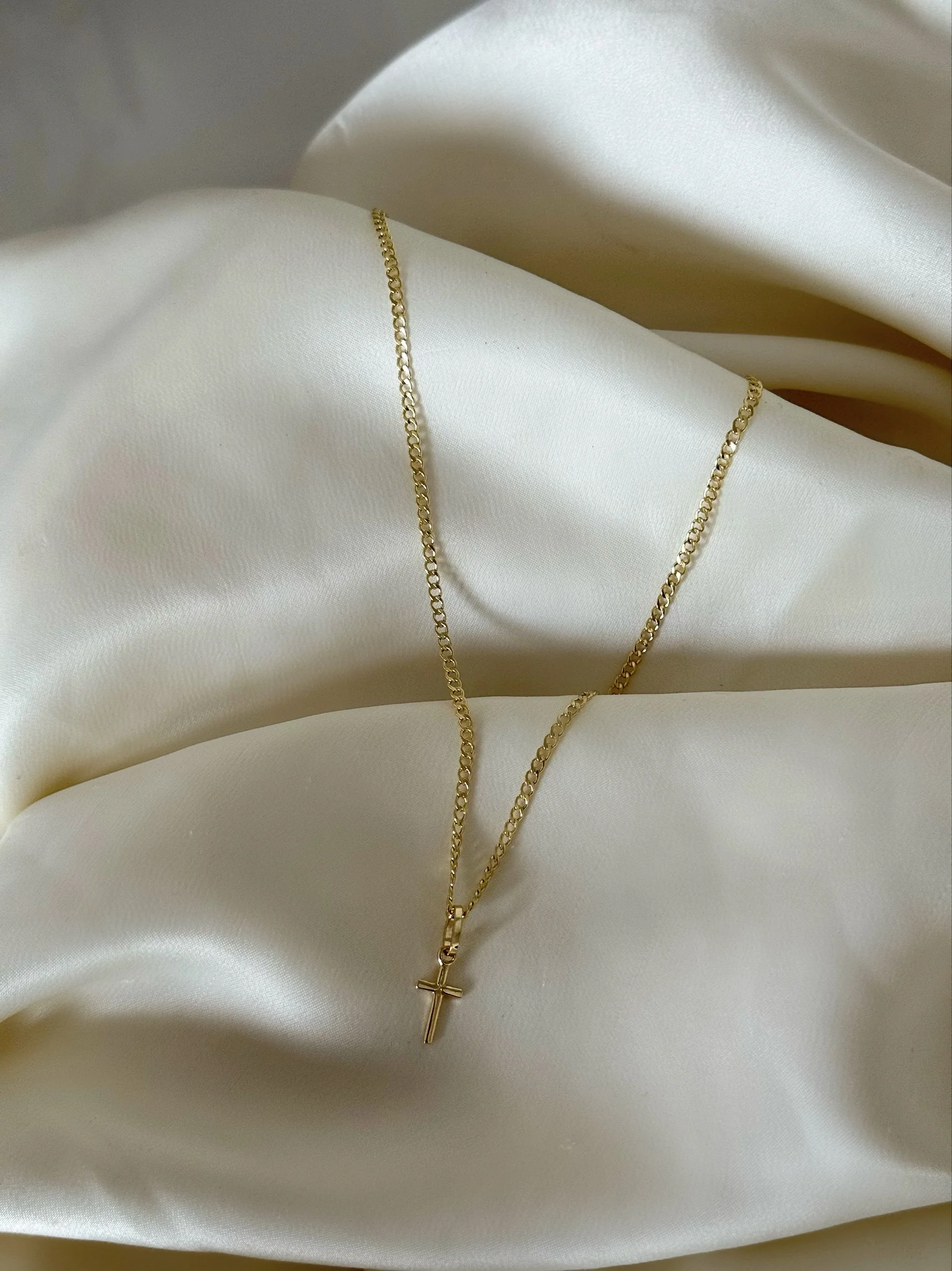 14K MINI CASUAL BABE CROSS - Image 2