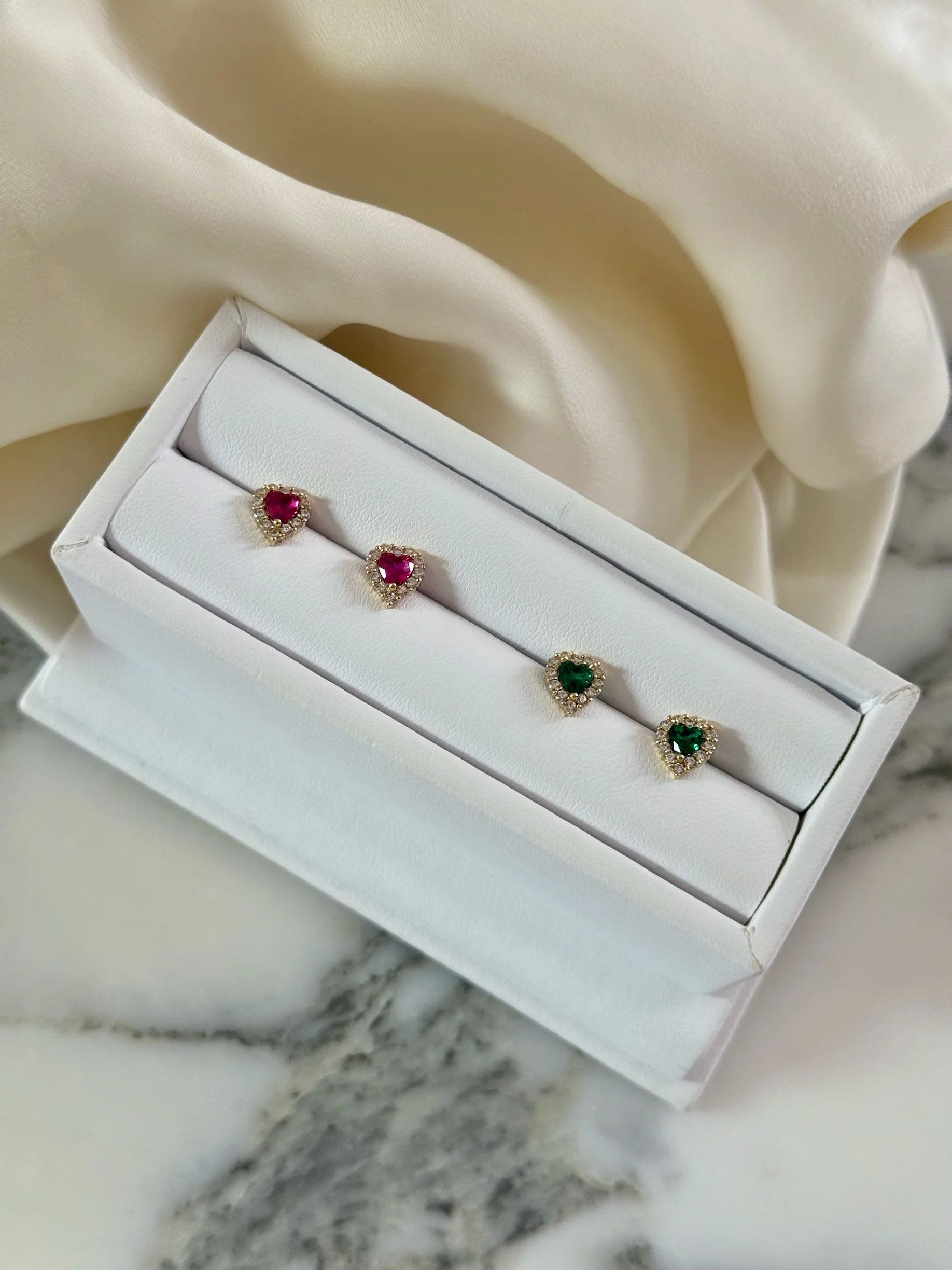 14K MINI SWEETHEART EARRINGS - Image 2