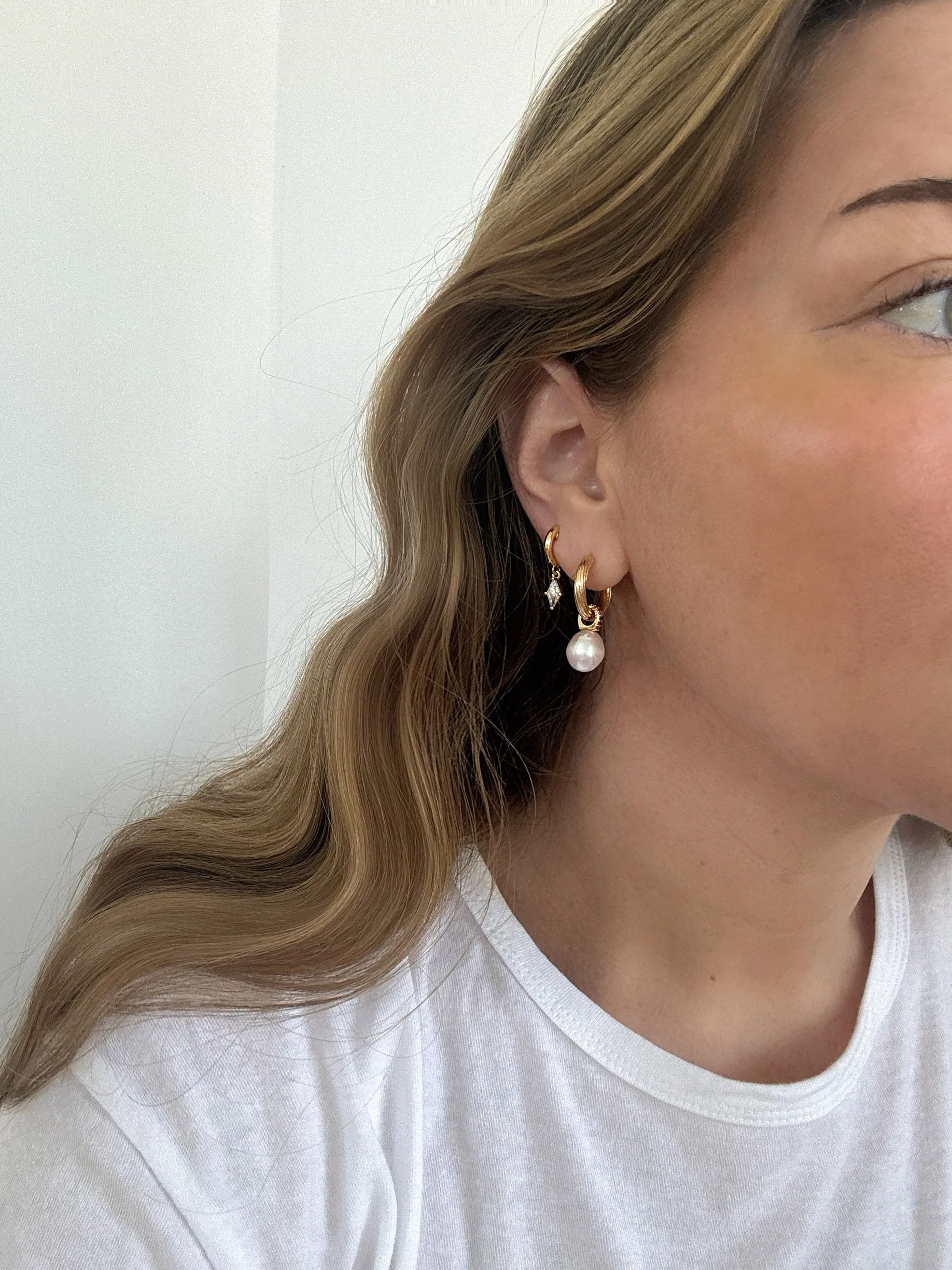 DIAMOND DUST EARRINGS - Image 3