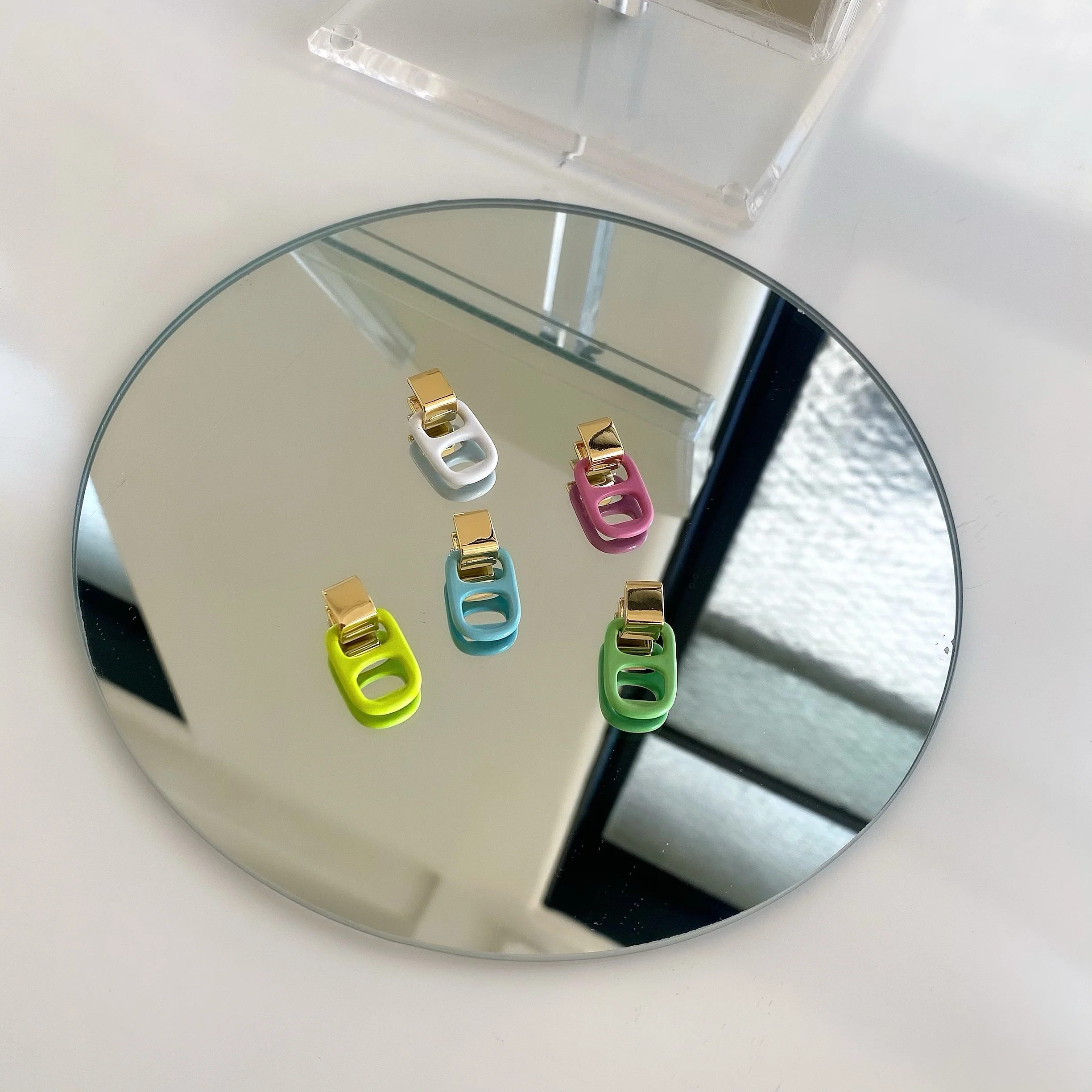 DIET SODA EARRINGS - Image 3