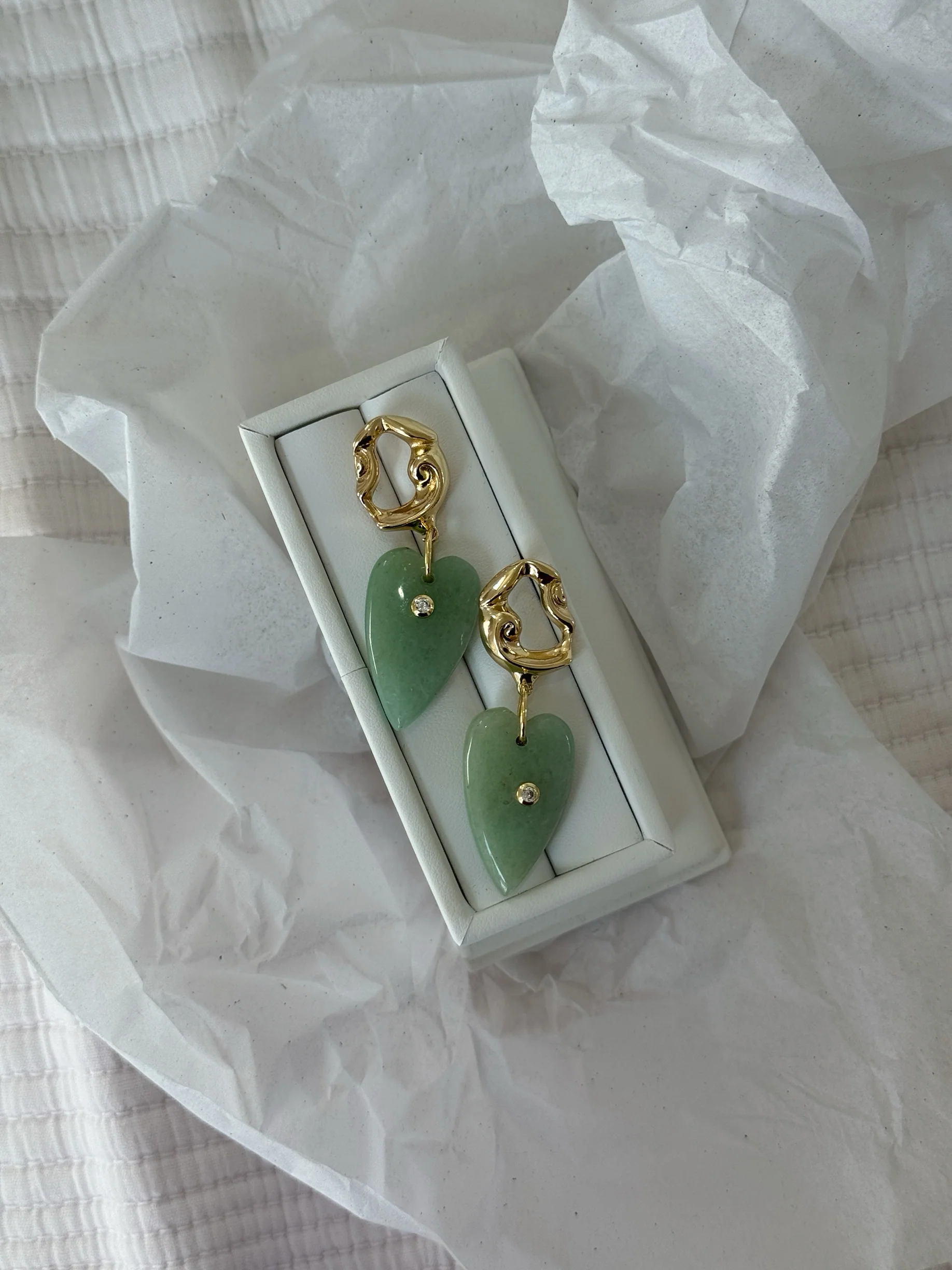 GIGI HEART EARRINGS - Image 4