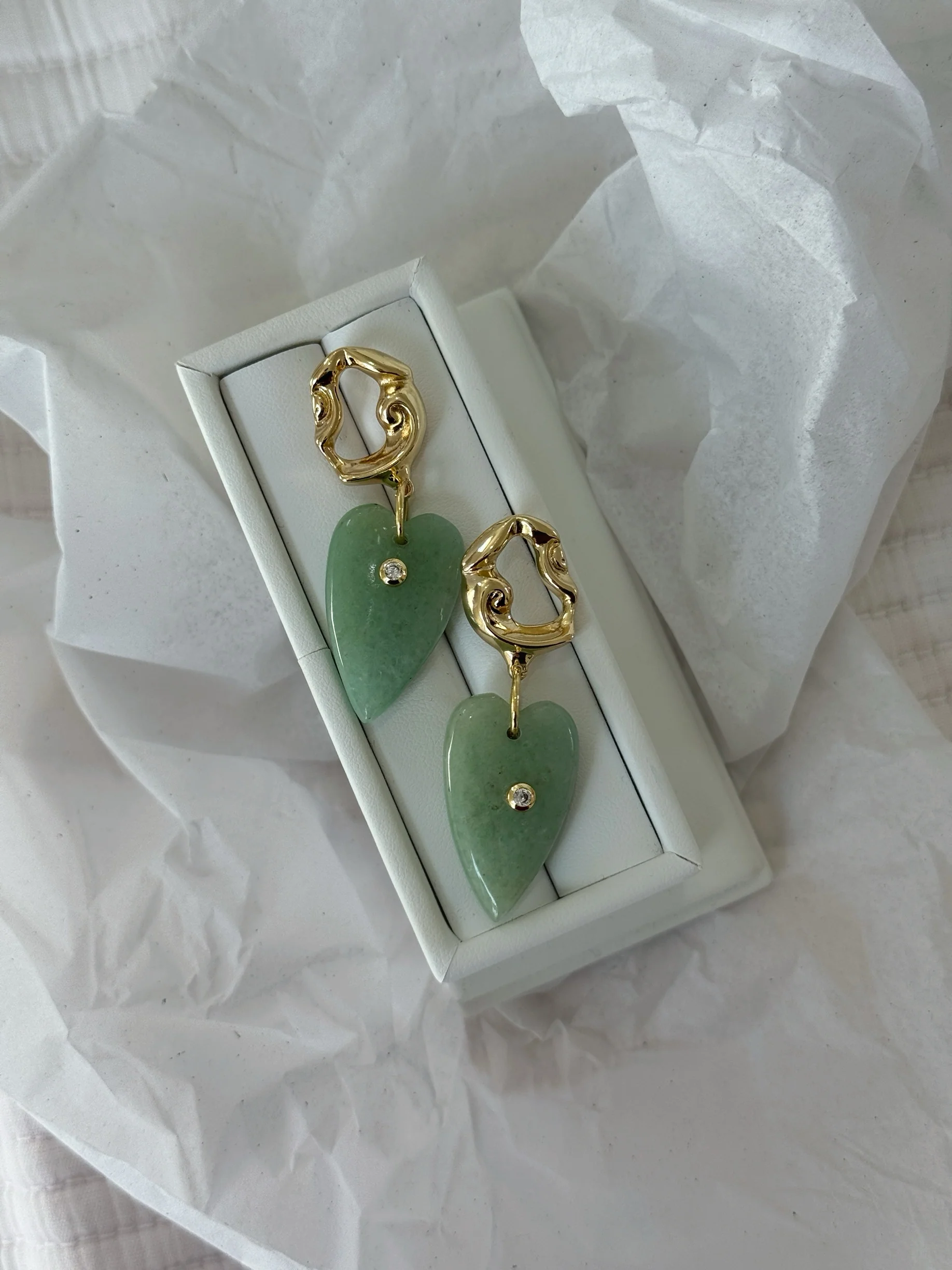 GIGI HEART EARRINGS - Image 5