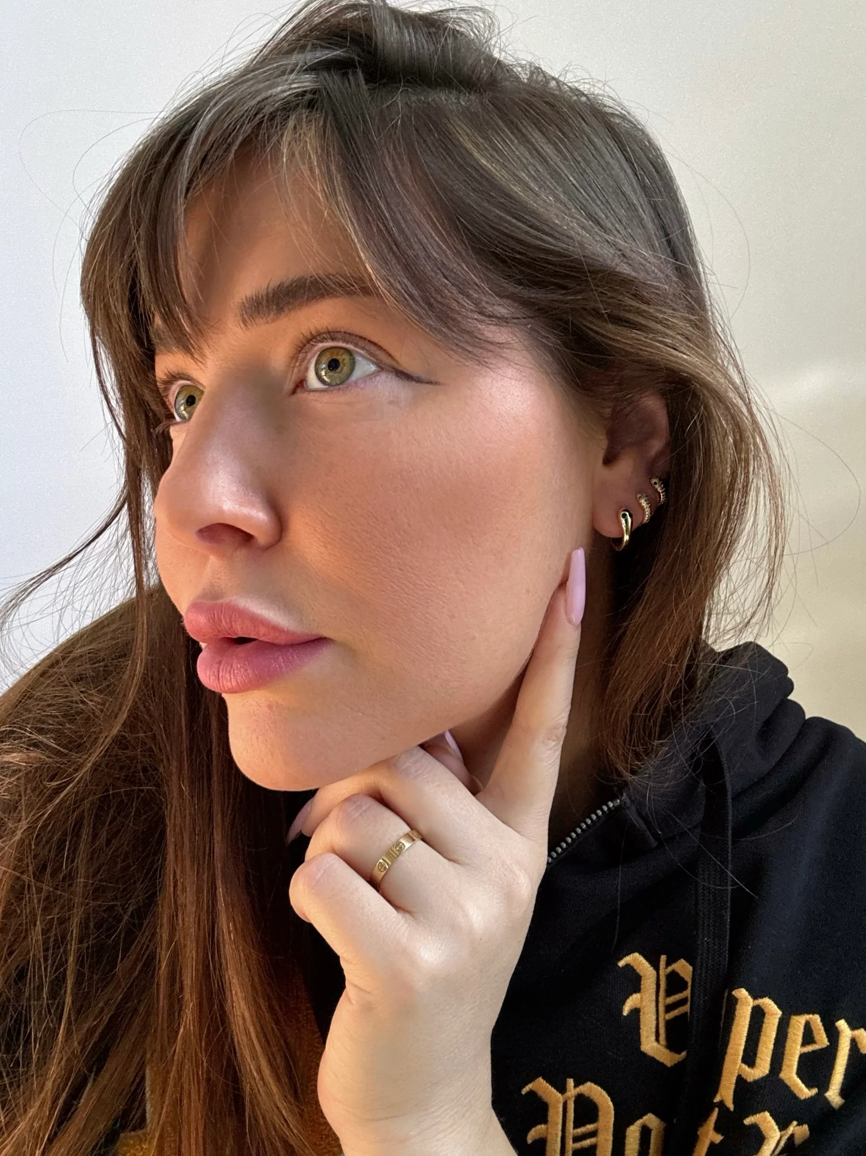 GLOSSY SERPENT HOOPS - Image 3
