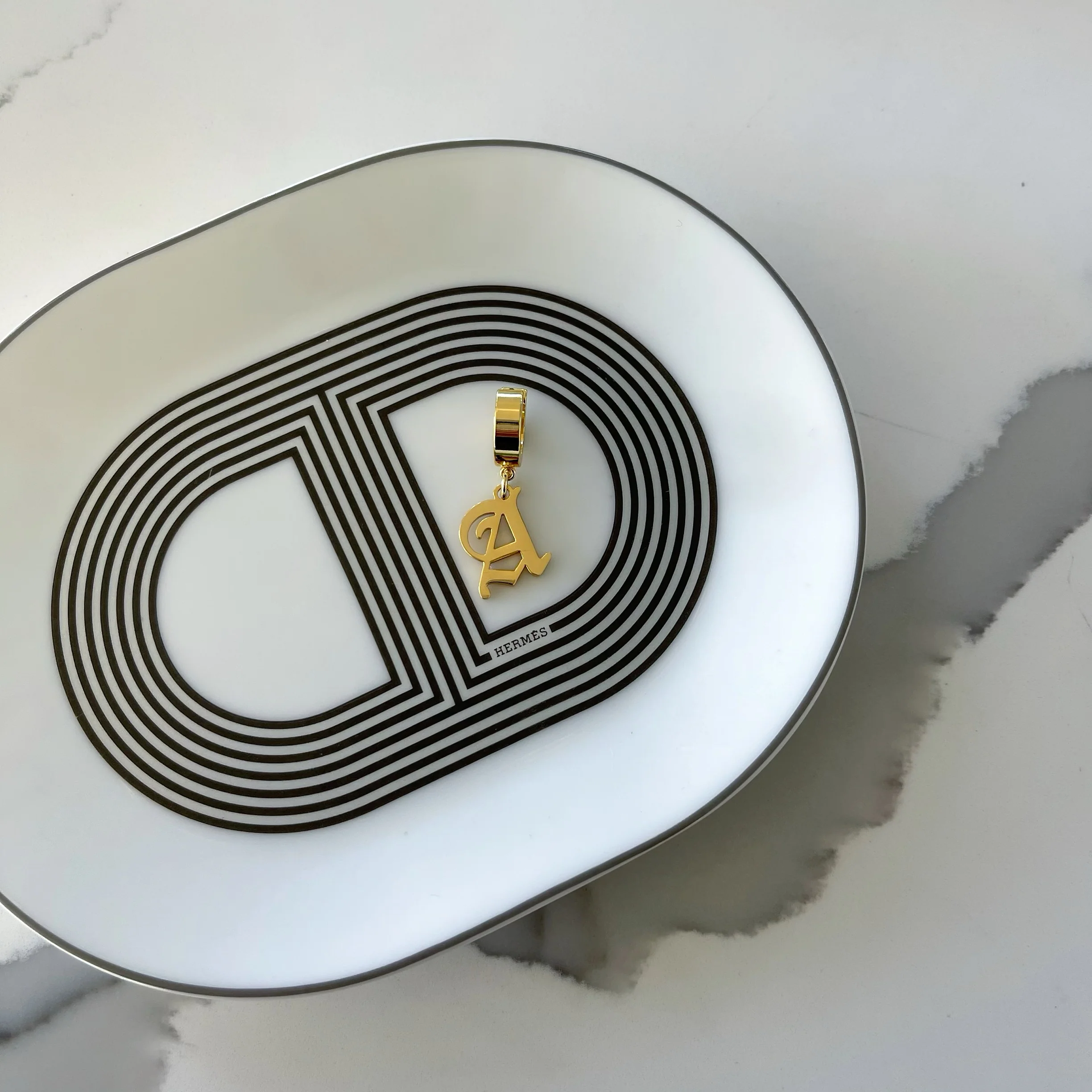 GOTH INITIAL HOOP