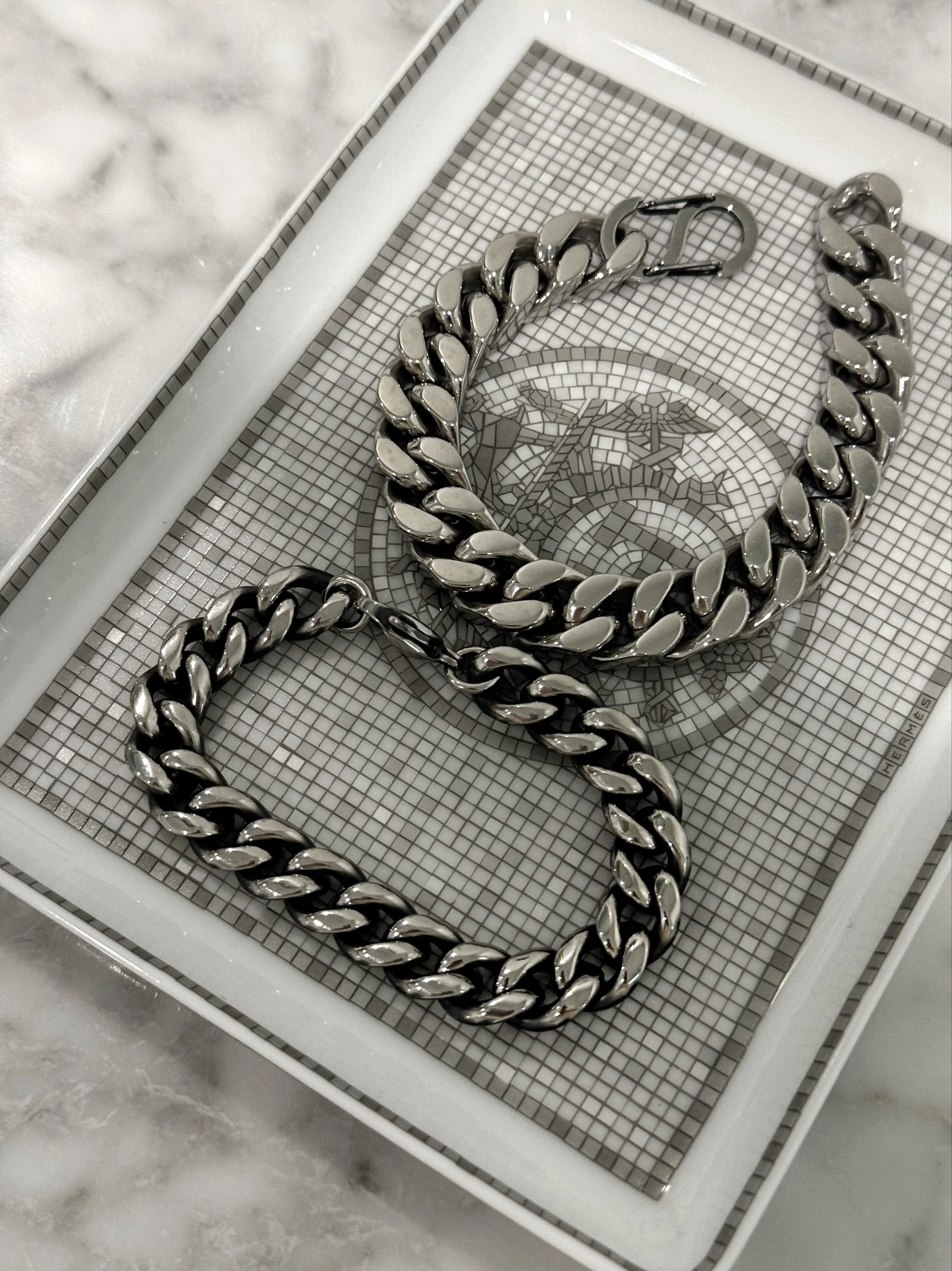 LUXE GRUNGE BRACELETS - Image 2