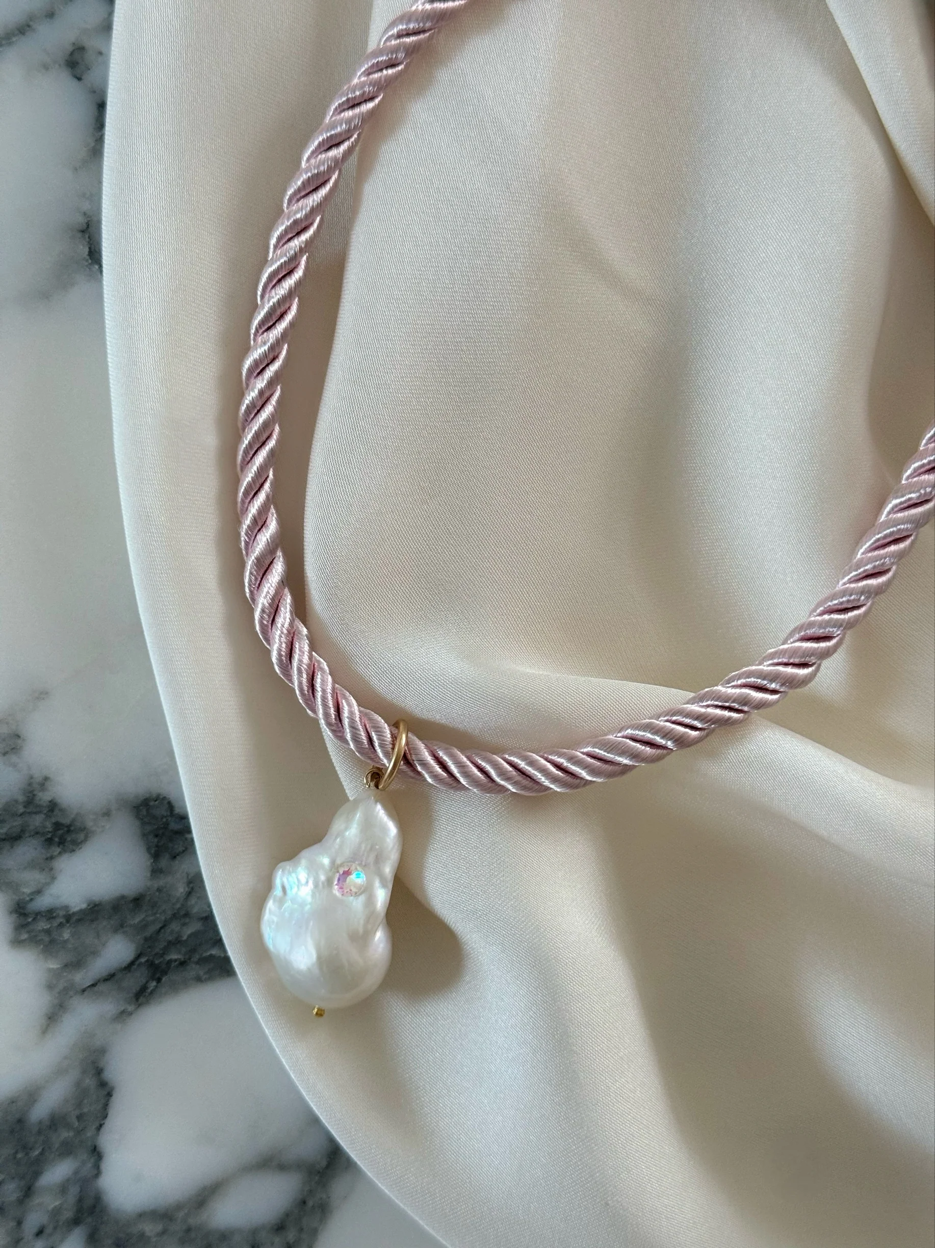 MOONLIGHT PEARL NECKLACE - Image 5
