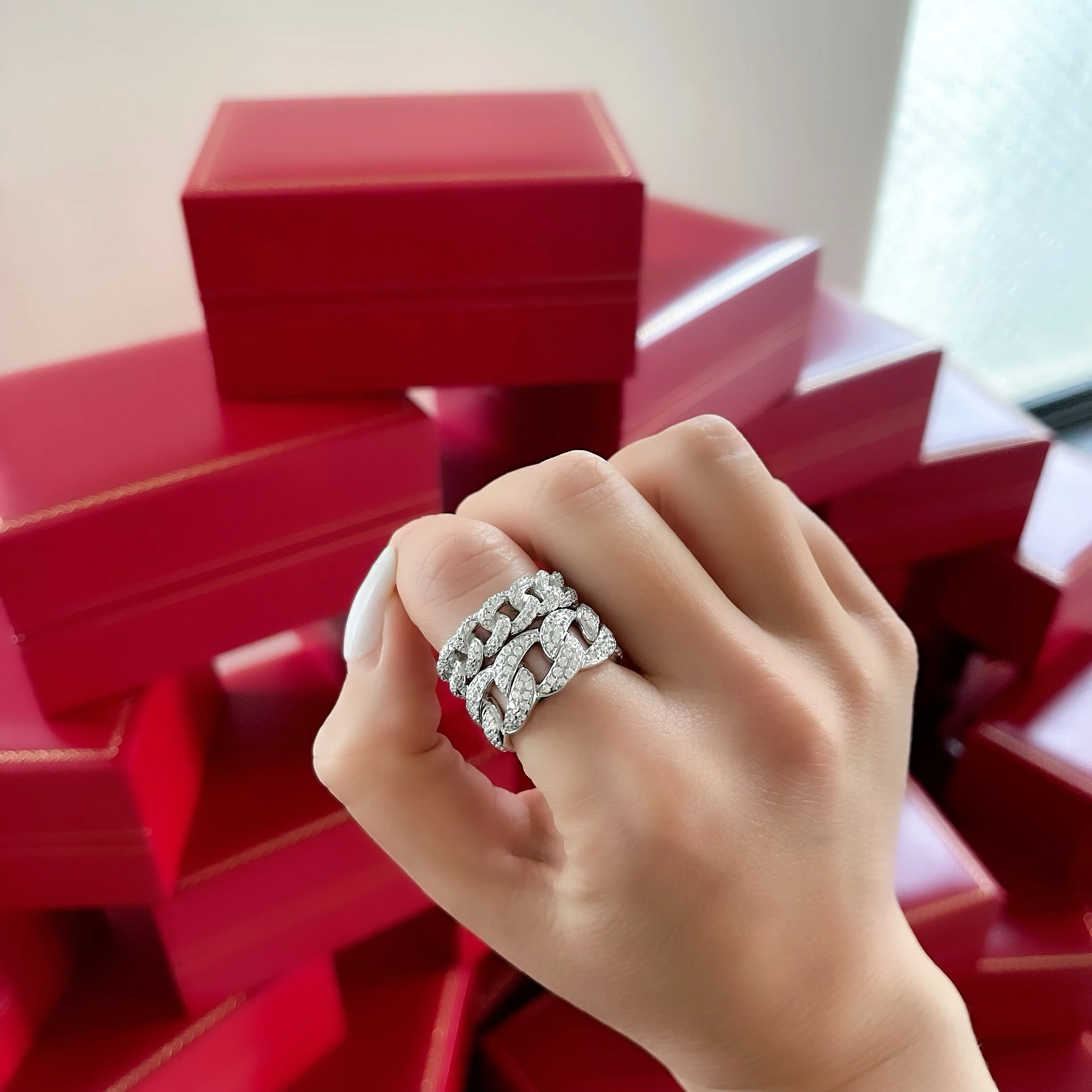 PAVÉ CHAIN RINGS - Image 3