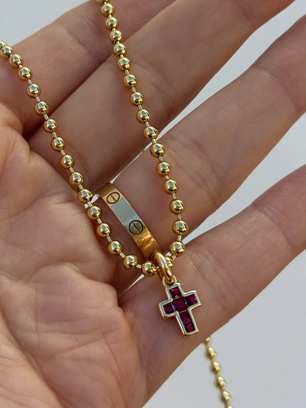 PETITE CERISE CROSS - Image 2