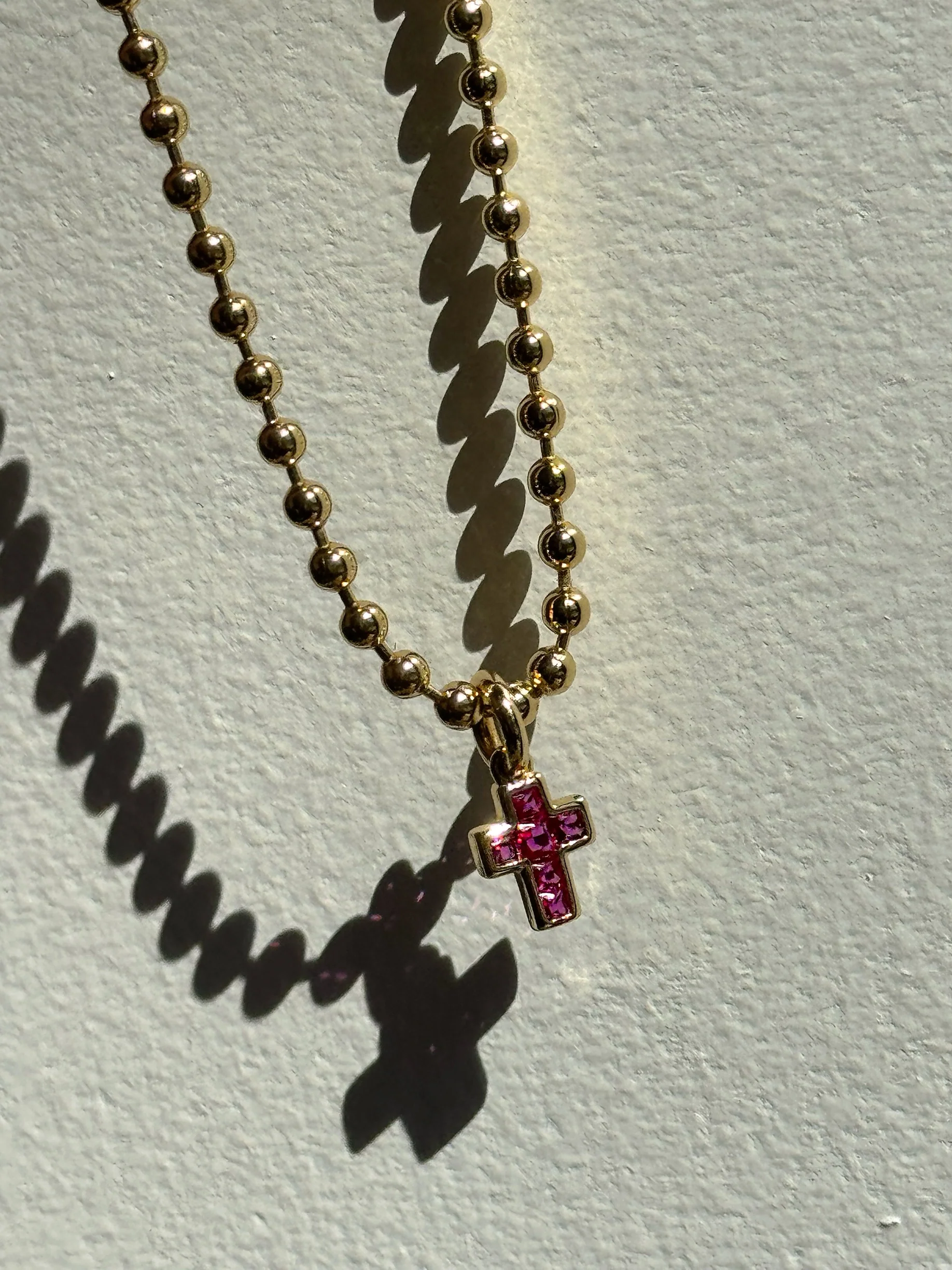 PETITE CERISE CROSS - Image 3