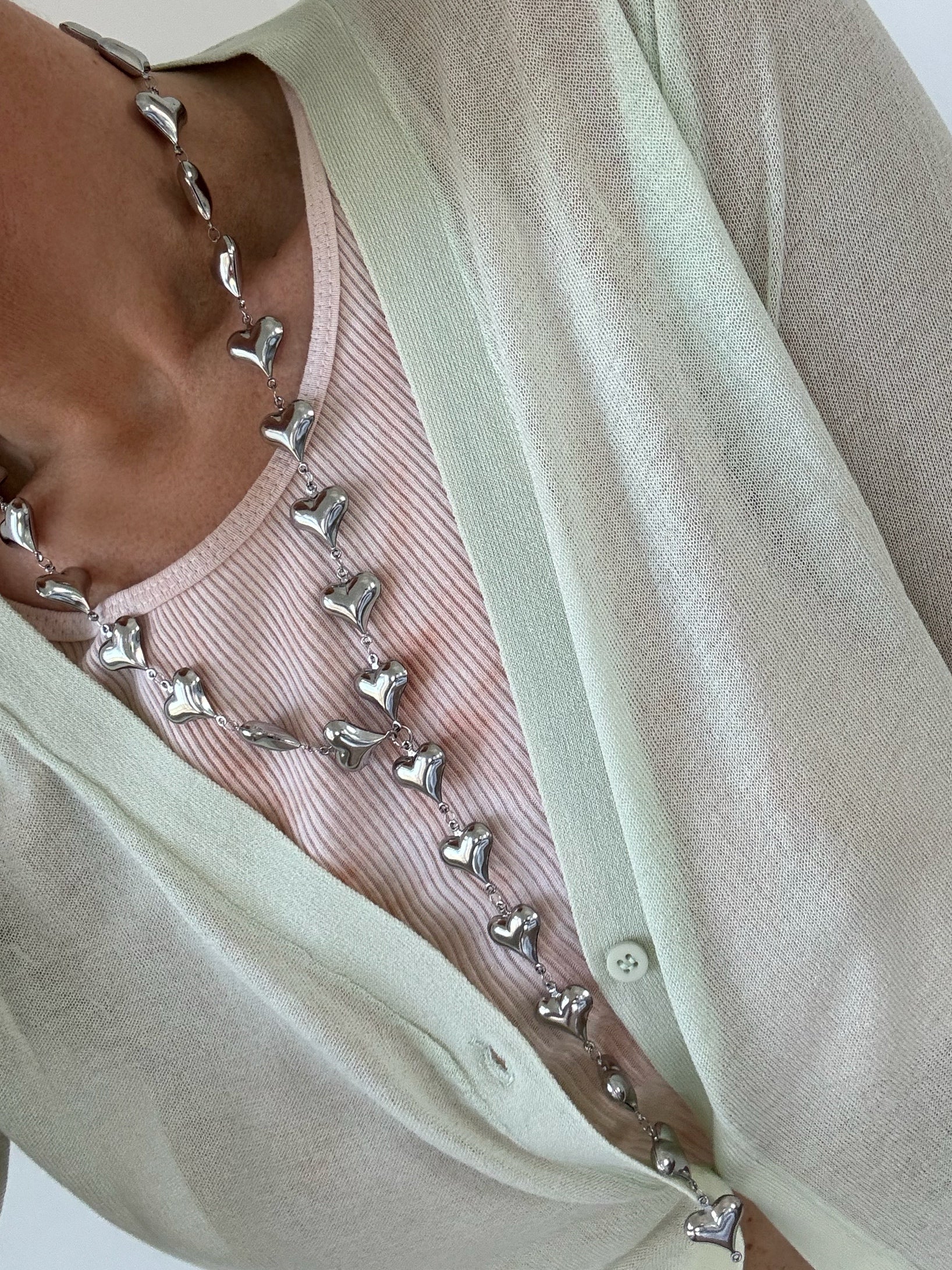 PLATINUM PUFF LARIAT - Image 5