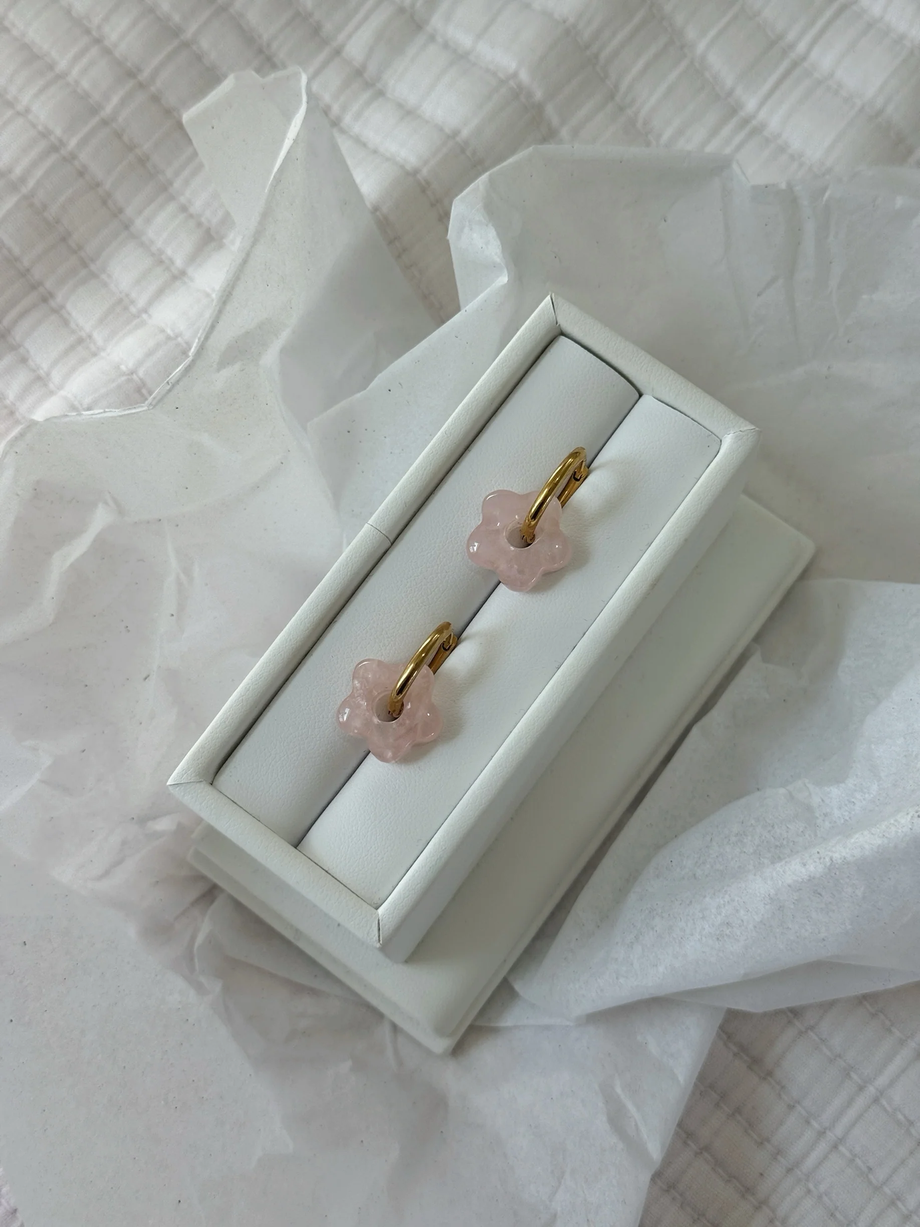 ROSE QUARTZ PETALS