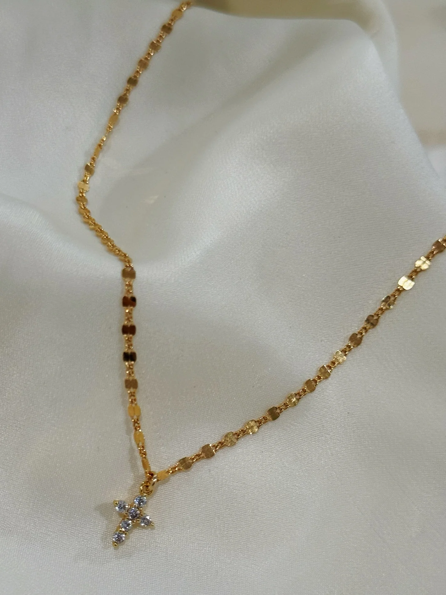 STARLETTE SHINE CROSS (14K GOLD FILLED OR 925 STERLING SILVER)