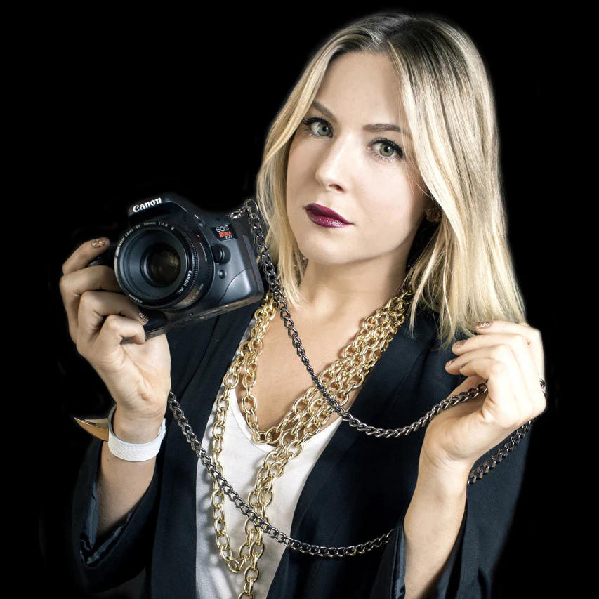 STRIKE A POSE - Image 4