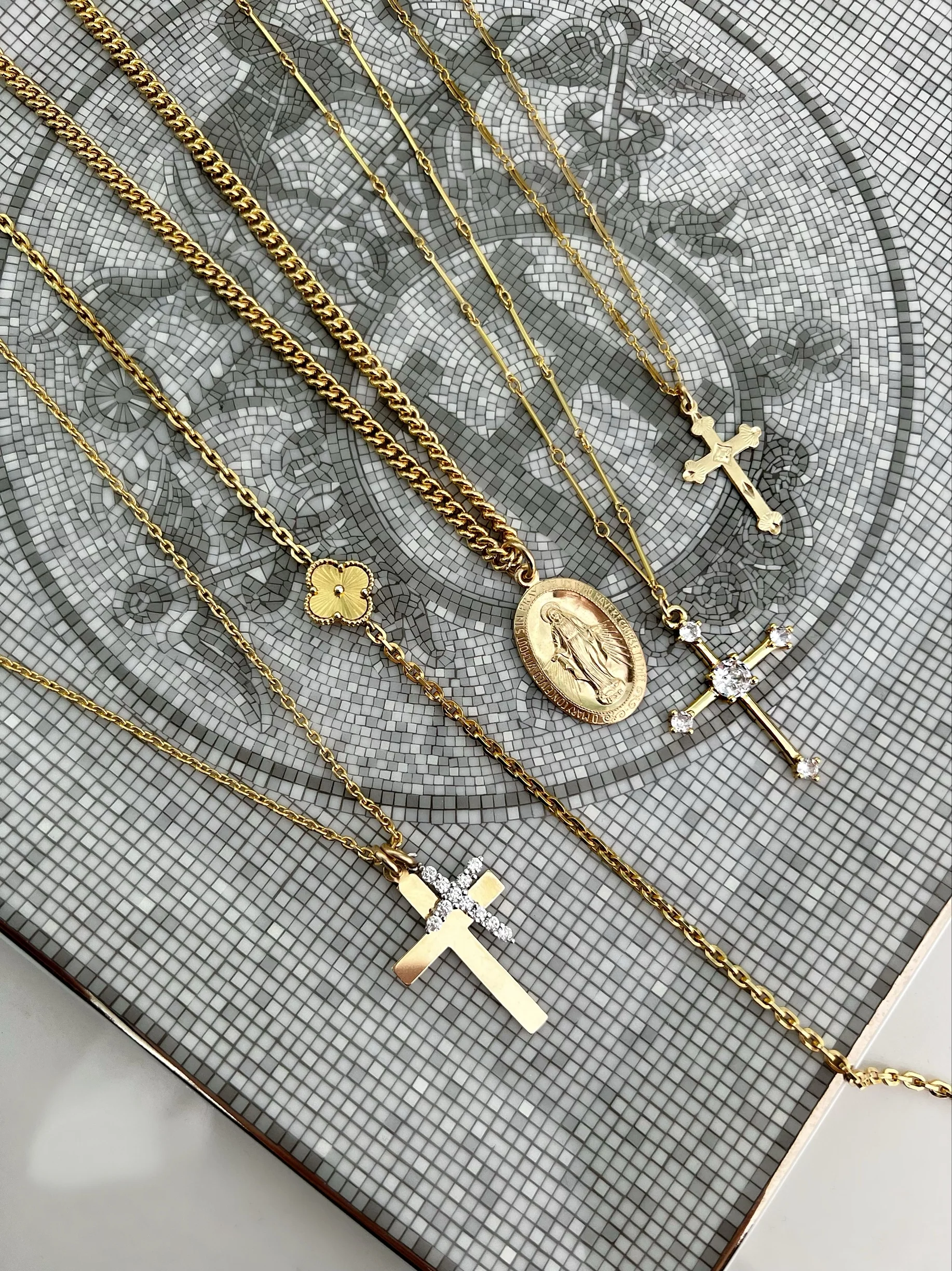 THE HOLY MOTHER NECKLACE - Image 6