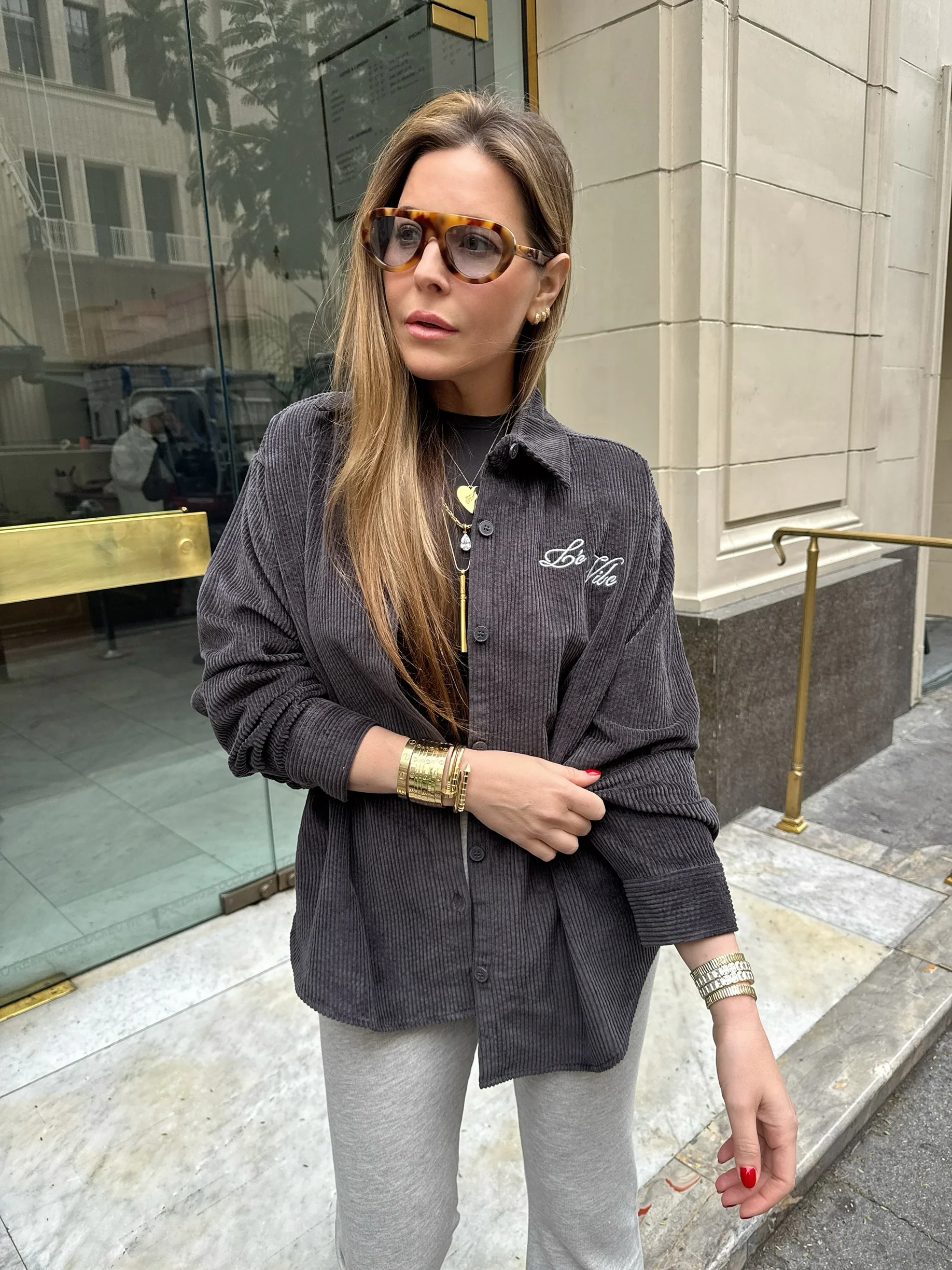 LÉ VIBE SHACKET - Image 6