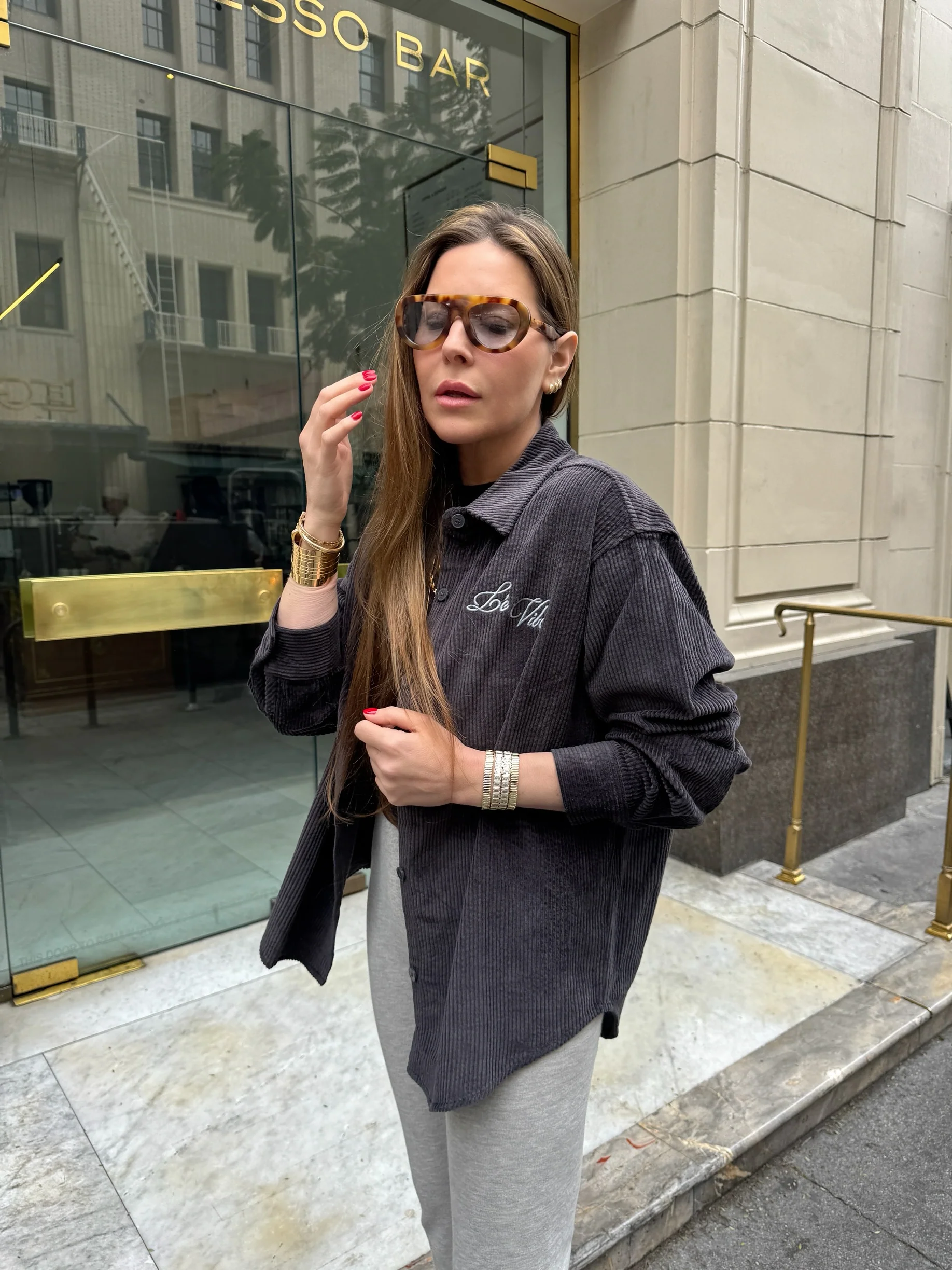 LÉ VIBE SHACKET - Image 9