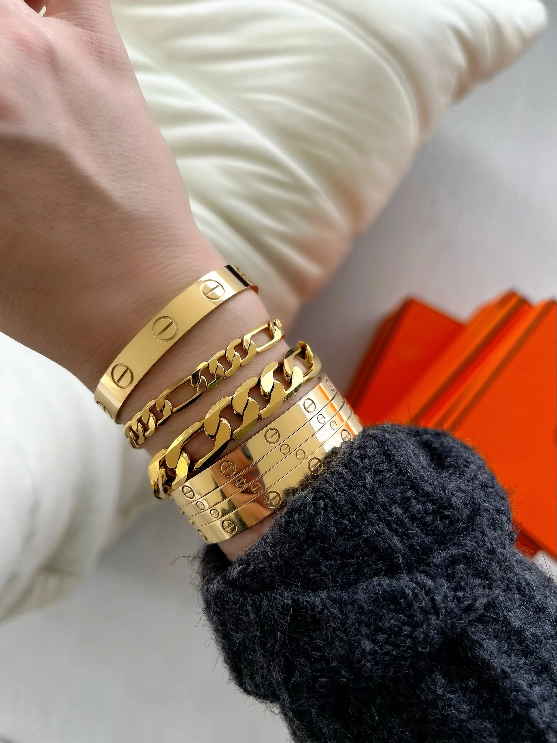 VINTAGE 70’S MIAMI BRACELETS