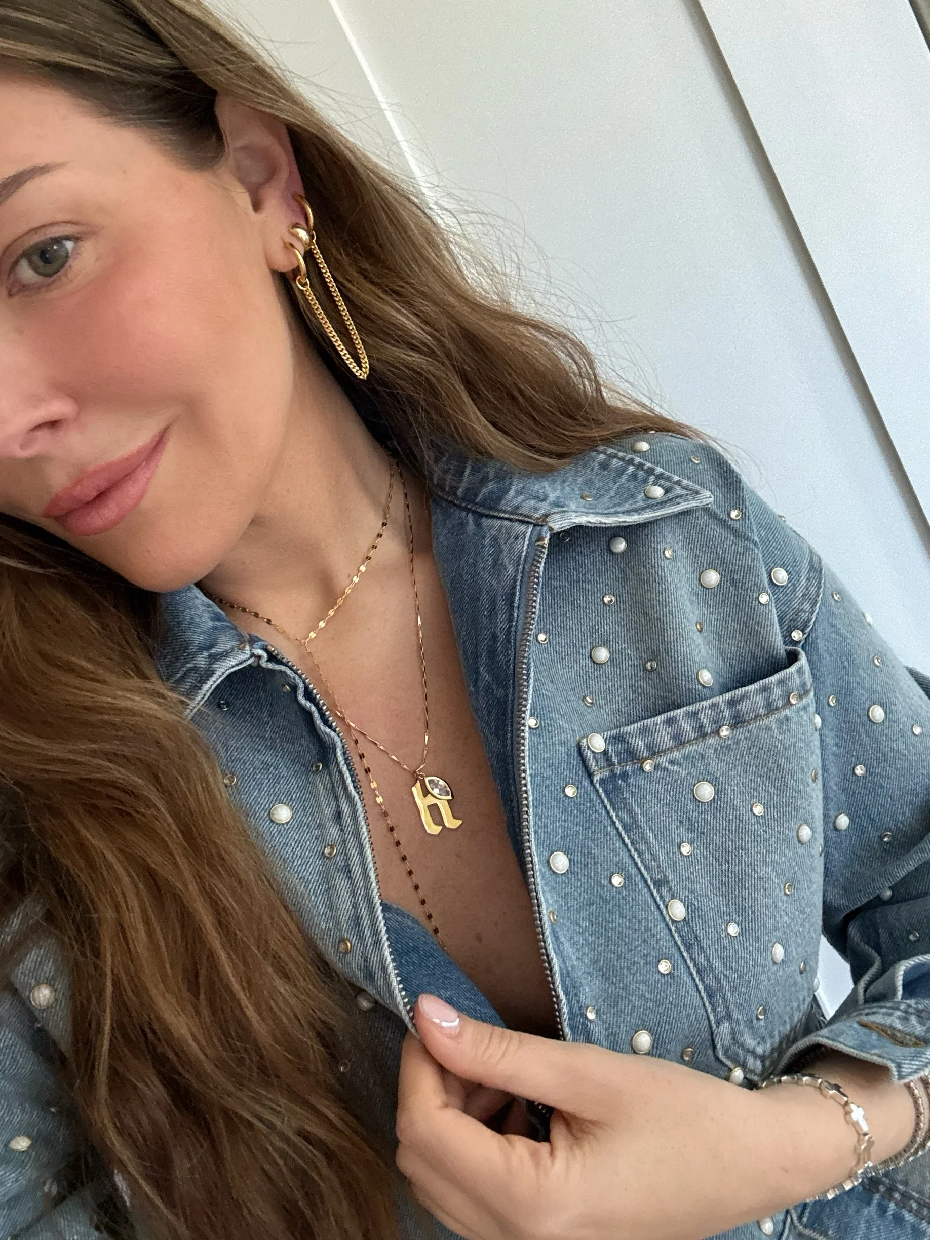 WATCHFUL ANGEL CHARM NECKLACE